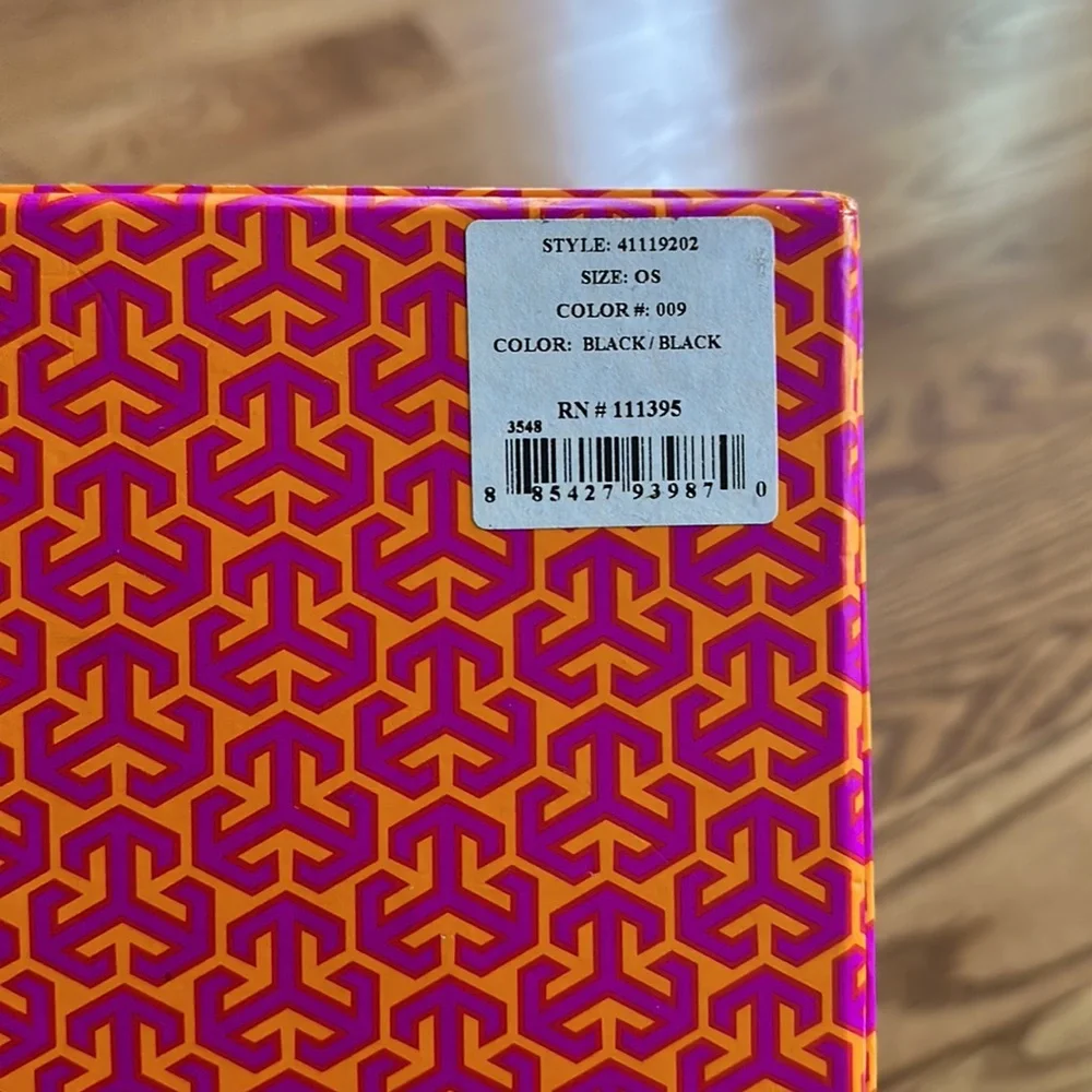 Tory Burch Patent Leather Wallet - Picture 8 of 8